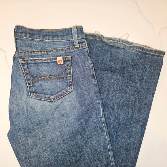 JUICY COUTURE Flare Jeans – Made in USA – Vintage Y2K Denim - Picture 3 of 11